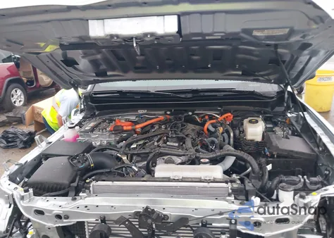 2024 Toyota Tacoma Hybrid Trd Off Road из США, поврежденный, VIN 3TYLC5LN7RT013898